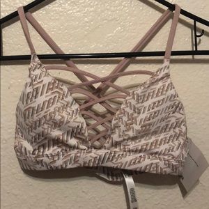 PINk Victoria’s Secret sports bra